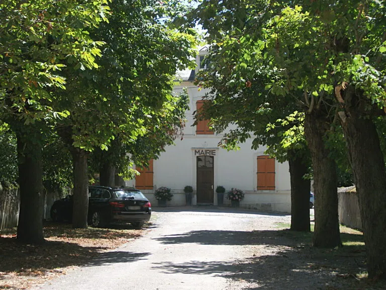 Montvicq (03170 )