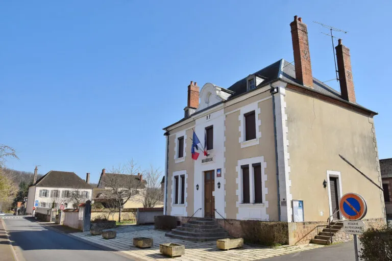 Saint-Bonnet-Tronçais (03360 )